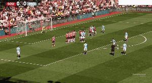 星空体育app-【英超】马尔穆什中框 曼城0比0客平南安普敦