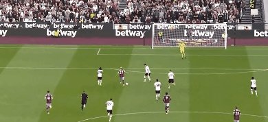 1683509148062077780.gif whu mun 27.2.gif