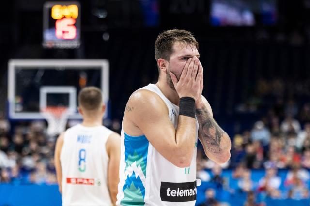 1663579698372052829.jpg 1423722322.jpg